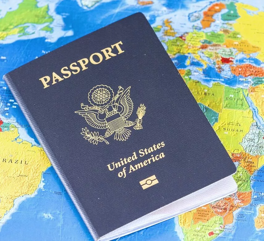 passport, flag, travel-2642169.jpg